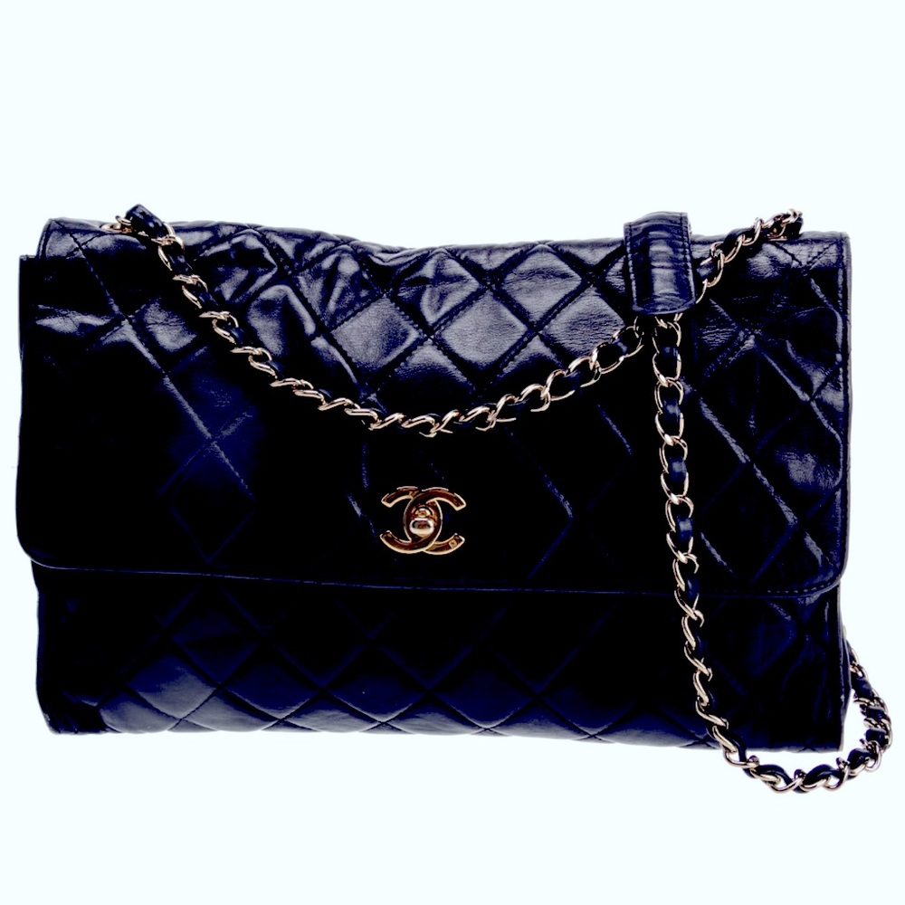 Chanel Classic Flap Jumbo navy blue lambskin bag handbag